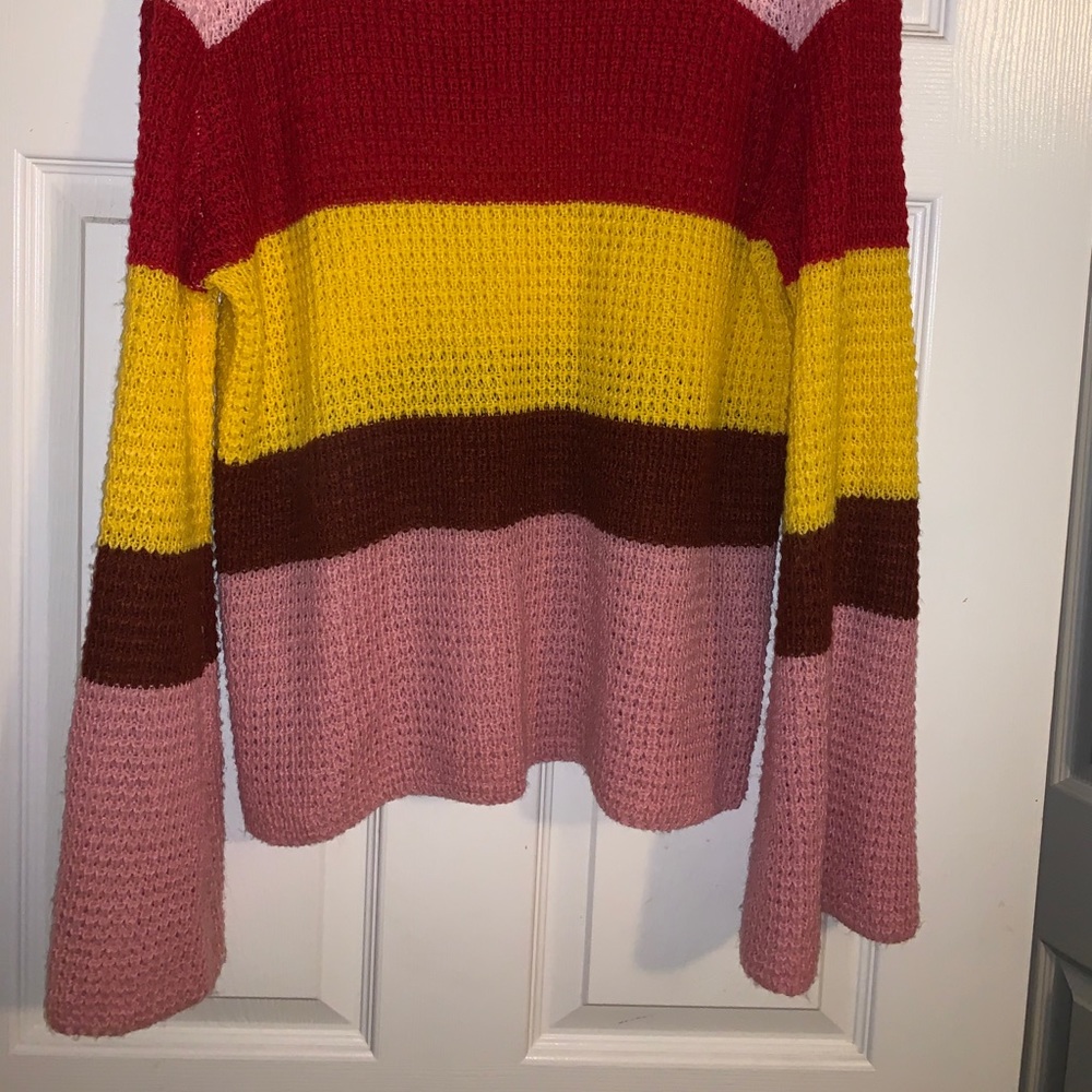 Sweater - Picture 2 of 6